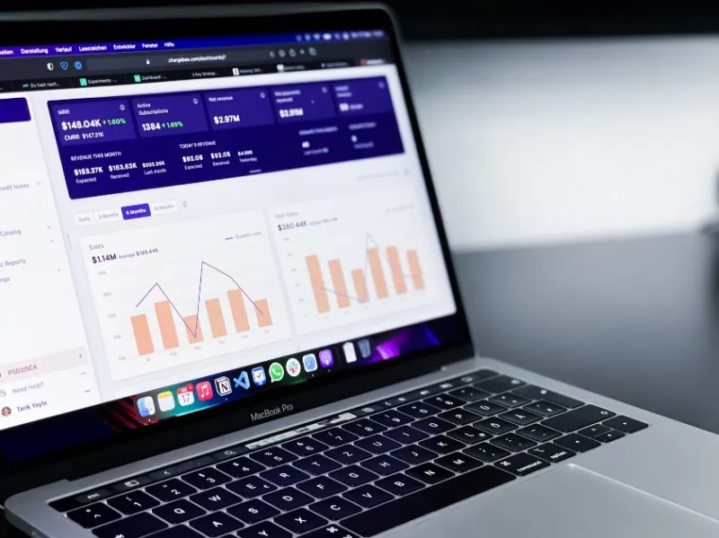 Startups Need Analytics Data Stack, Not Just Dashboards cover image